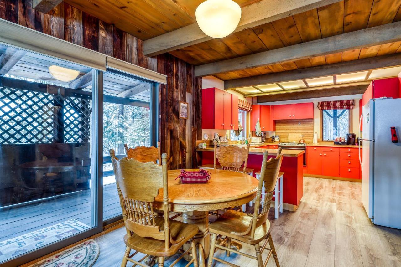 Forest Cabin ماكول المظهر الخارجي الصورة